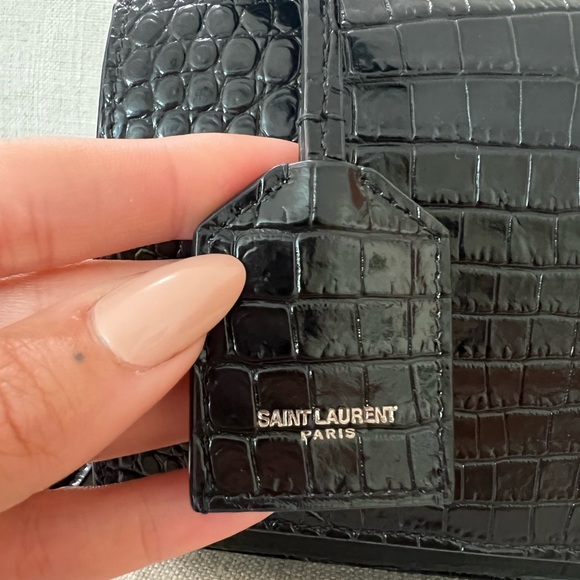 YSL Black Croc Messenger bag, 6 months of use, great condition. 100% authentic - Picture 3 of 5